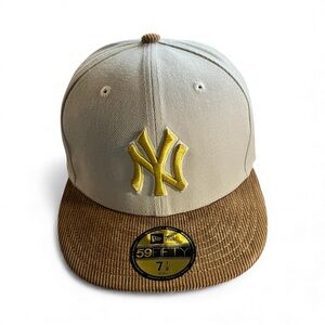 New Era New York Yankees Two Tone Corduroy 59FIFTY World Series Fitted Hat
